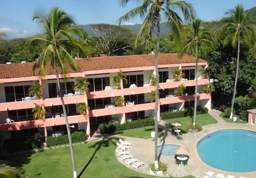 Отель Coral Ixtapa Икстапа Экстерьер фото