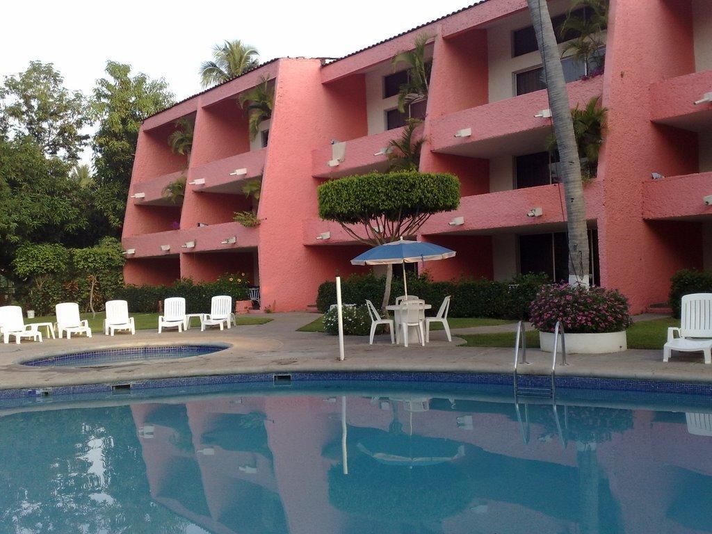 Отель Coral Ixtapa Икстапа Экстерьер фото