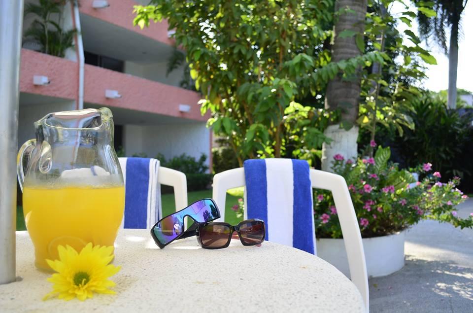 Отель Coral Ixtapa Икстапа Экстерьер фото